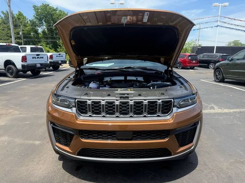 New 2026 Jeep Grand Cherokee L Limited AWD/4WD image 64