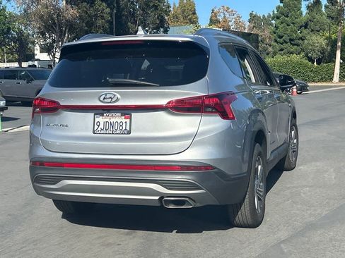 Used 2023 Hyundai Santa Fe SEL FWD image 3