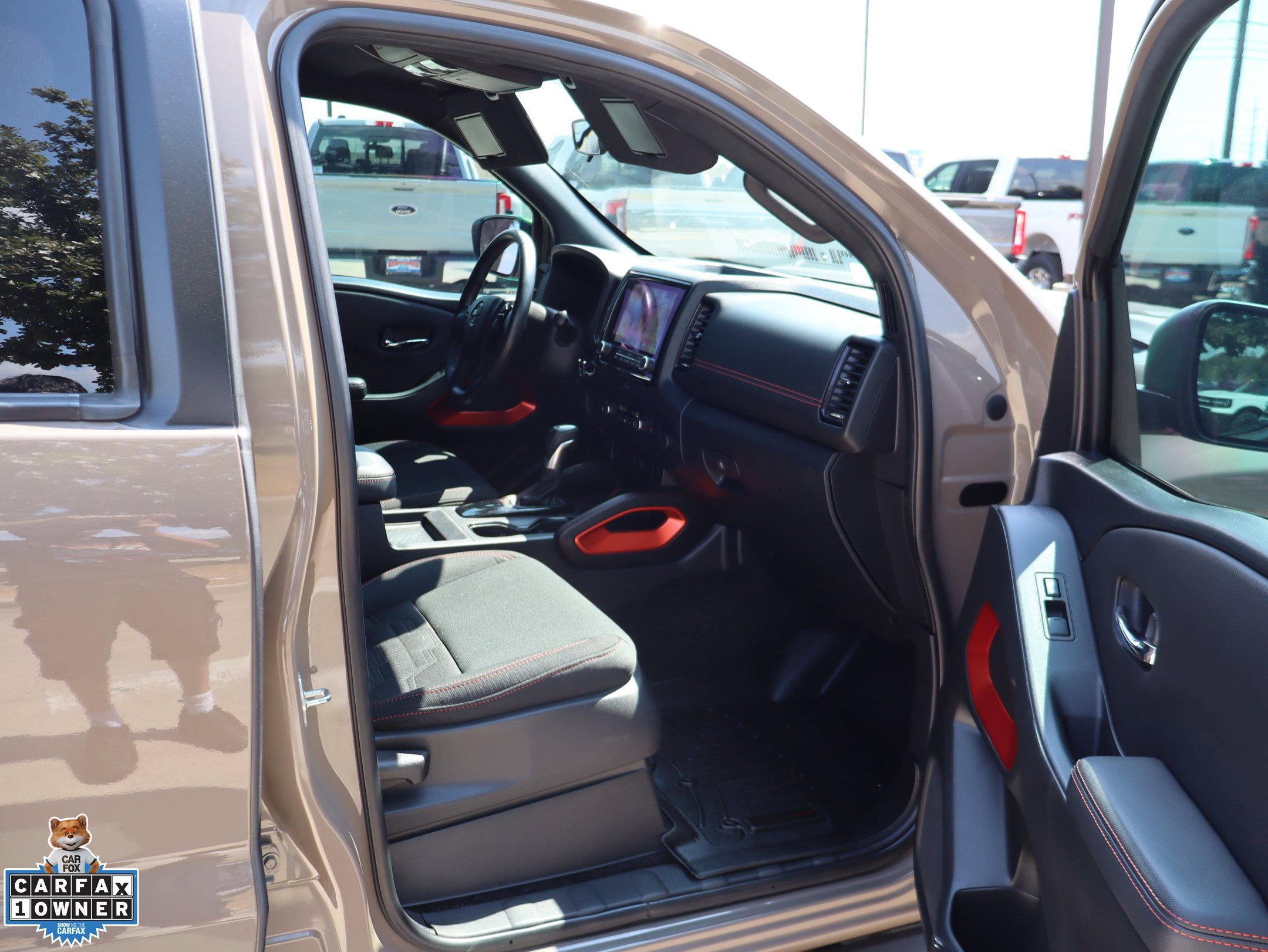 Used 2022 Nissan Frontier Pro-X RWD image 30