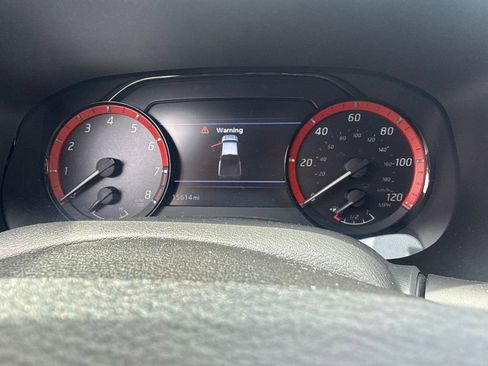 Used 2025 Nissan Frontier PRO-4X AWD/4WD image 14