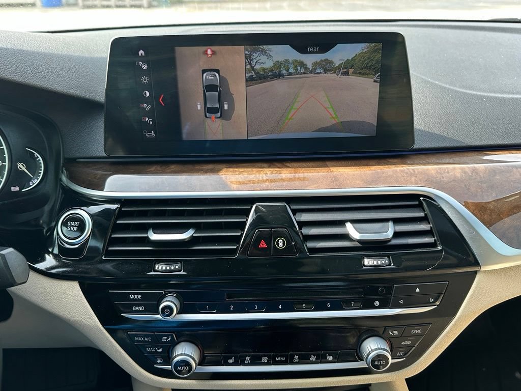 Used 2018 BMW 530e RWD image 25