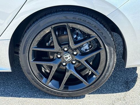 Used 2025 Honda Civic Sport image 19