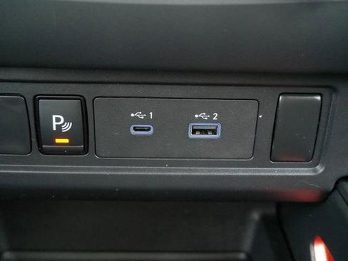 Certified 2024 Nissan Frontier PRO-4X w/ Technology Package image 21