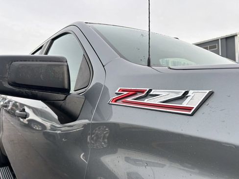 Used 2019 Chevrolet Silverado 1500 Custom Trail Boss w/ Custom Convenience Package image 11