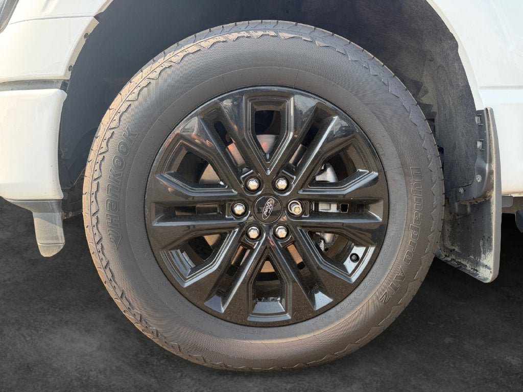 Used 2024 Ford F150 Lariat w/ Bed Utility Package AWD/4WD image 4