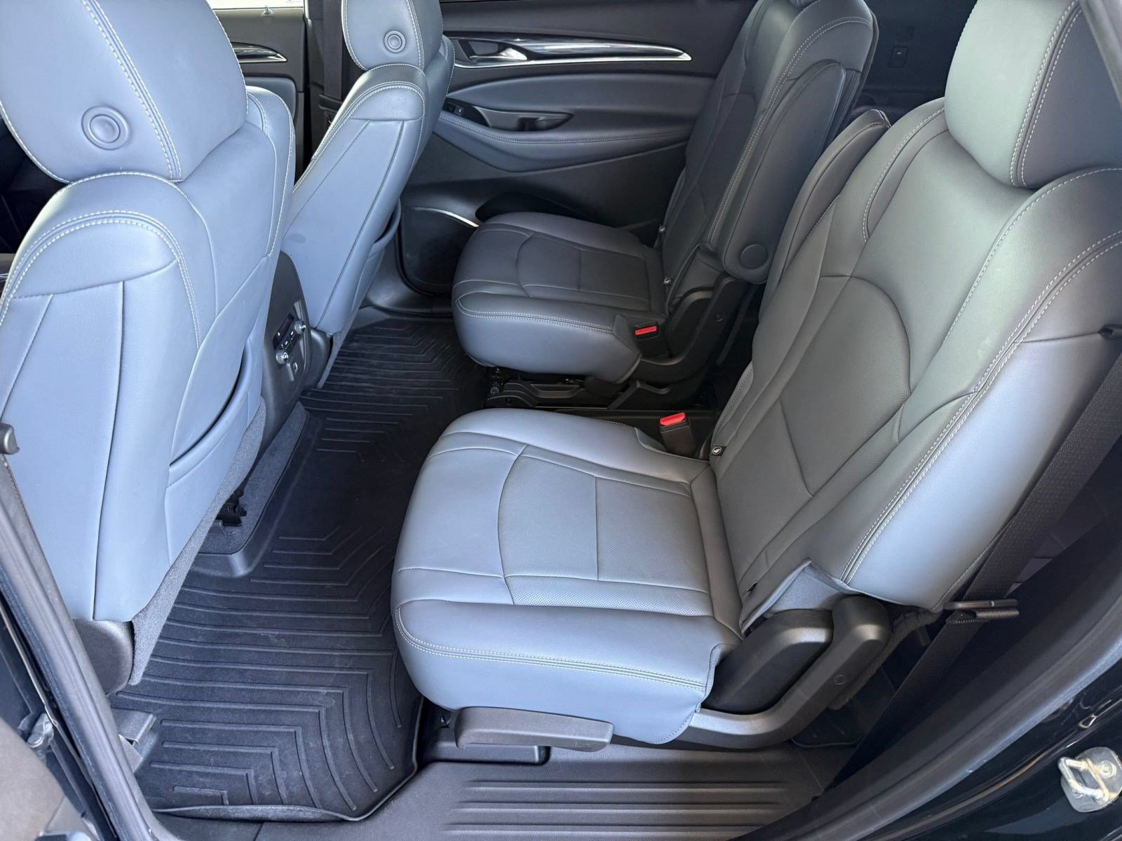 Used 2023 Buick Enclave Essence w/ Experience Buick Package FWD image 26