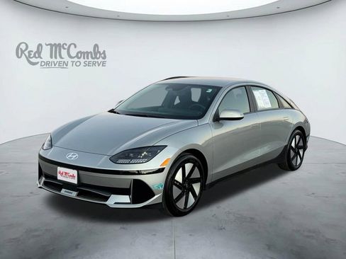 Used 2025 Hyundai Ioniq 6 SEL RWD image 1