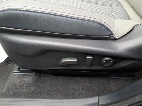 Certified 2026 Subaru Forester Premium image 10