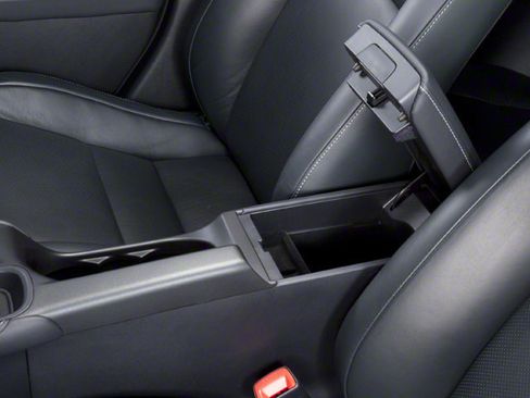 Used 2013 Lexus CT 200h w/ Seat Comfort Pkg FWD image 16