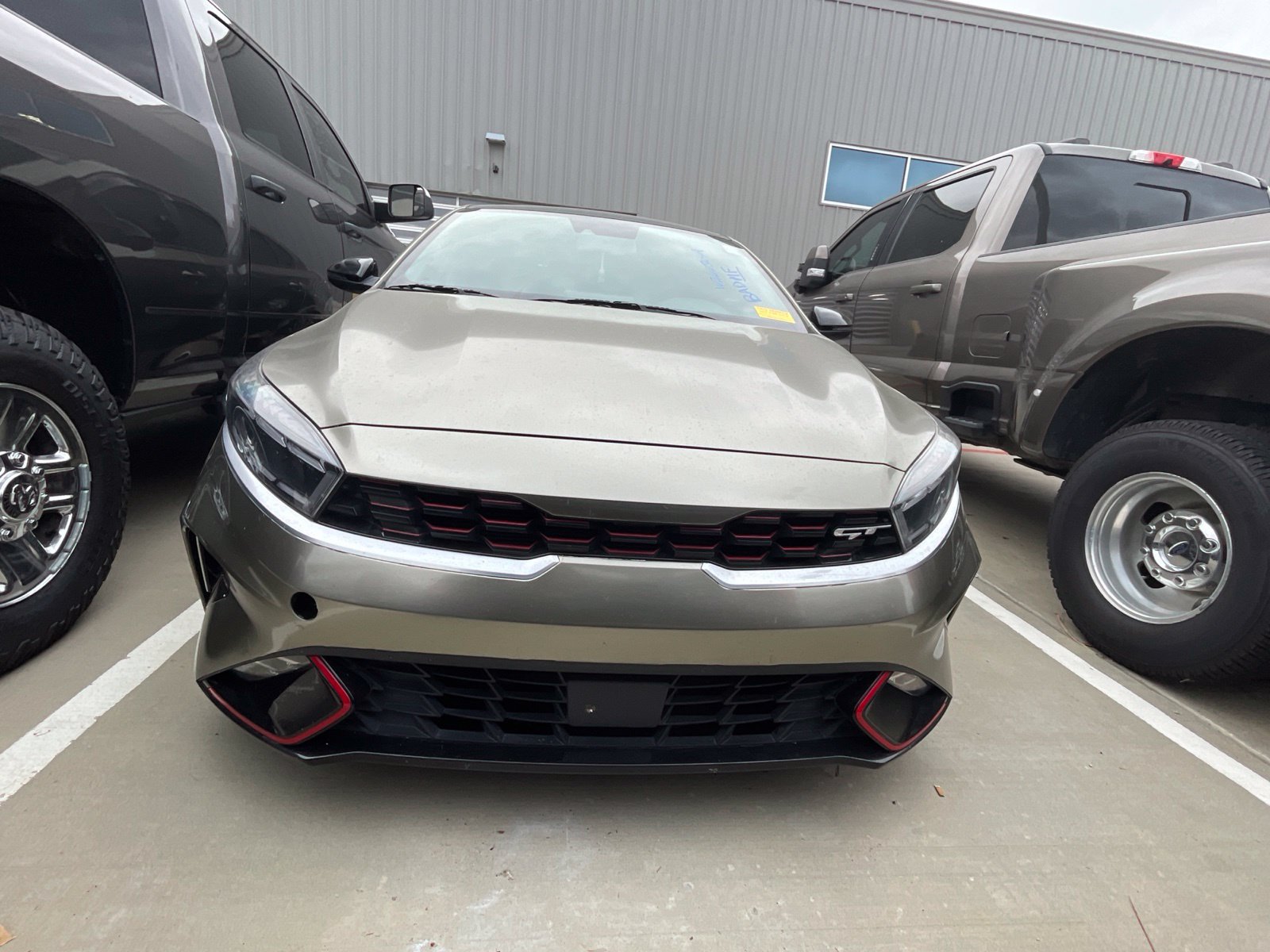 Used 2022 Kia Forte GT w/ GT2 Package FWD image 2