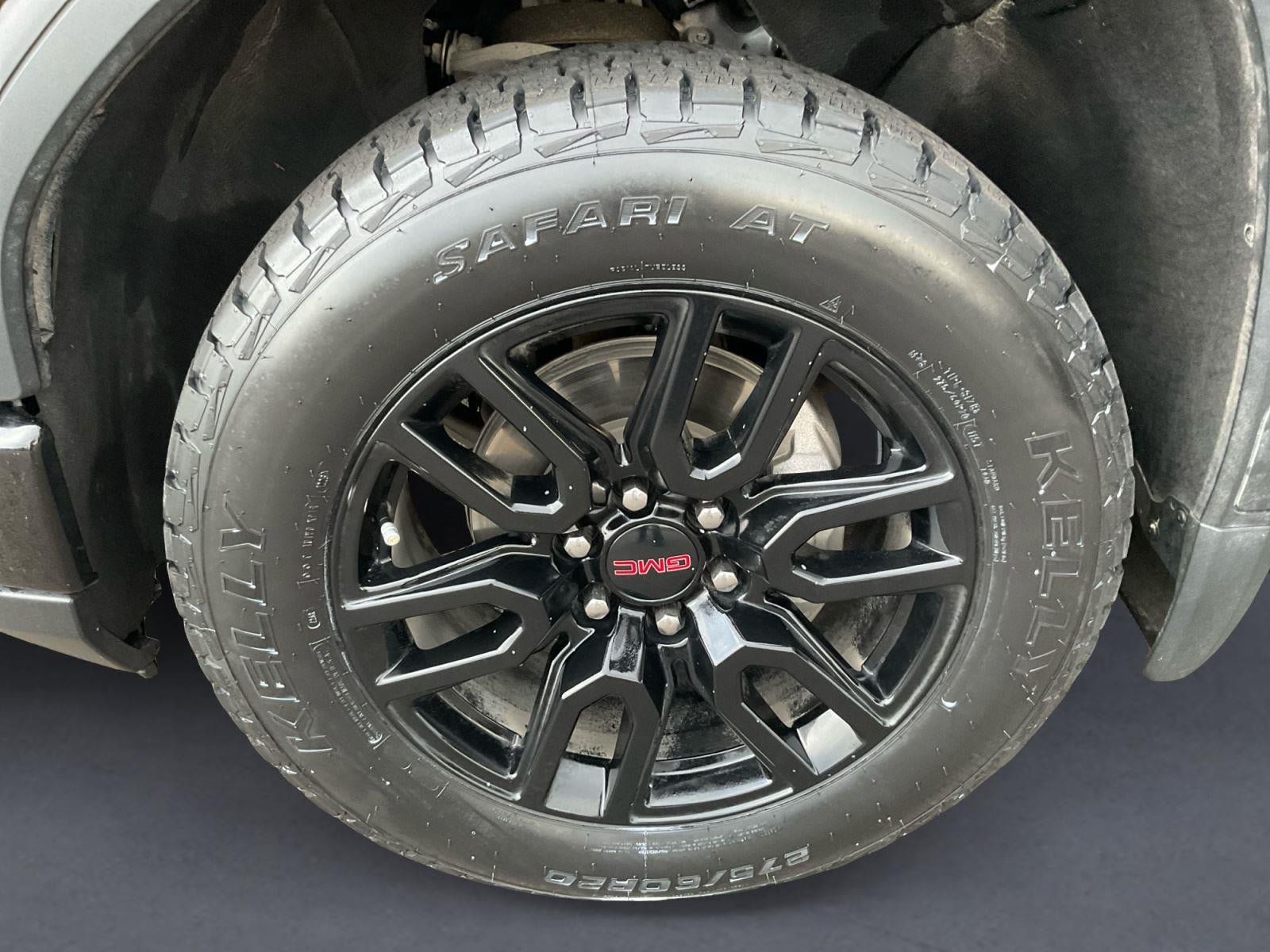 Used 2024 GMC Sierra 1500 Elevation w/ X31 Off-Road Package AWD/4WD image 14