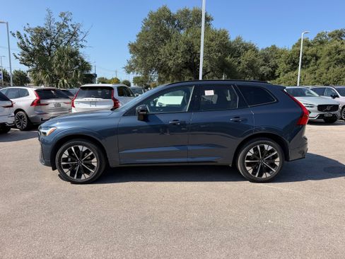 Certified 2026 Volvo XC60 B5 Plus AWD/4WD image 3