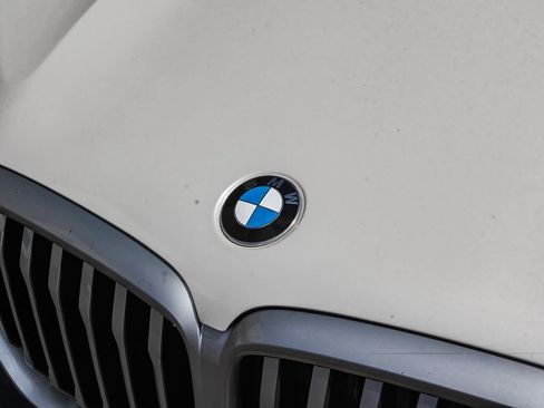Used 2026 BMW X5 sDrive40i w/ M Sport Package RWD image 11