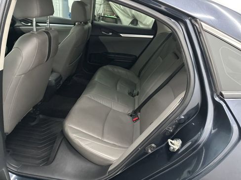 Used 2017 Honda Civic Touring image 20