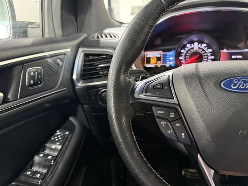 Used 2019 Ford Edge ST w/ Equipment Group 401A AWD/4WD image 13