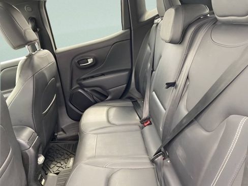 Used 2020 Jeep Renegade Altitude AWD/4WD image 15