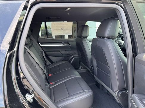 New 2027 GMC Terrain Elevation w/ Elevation Premium Package AWD/4WD image 7