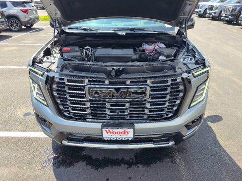 New 2026 GMC Yukon XL Denali Ultimate AWD/4WD image 30