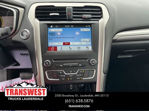 Used 2018 Ford Fusion SE image 10