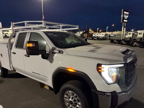 New 2026 GMC Sierra 2500 Pro w/ Convenience Package image 4