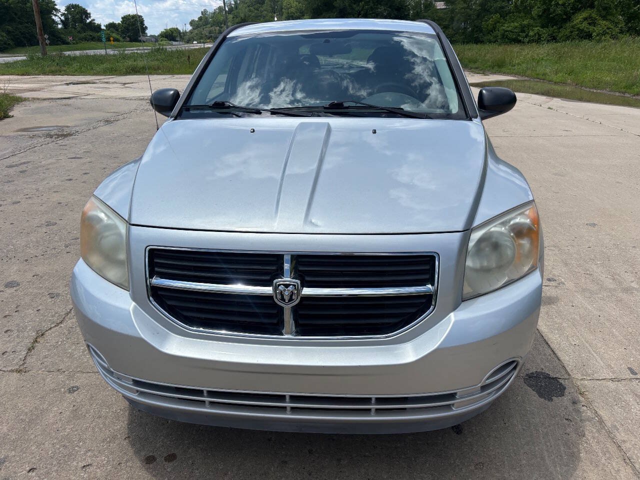 Used 2009 Dodge Caliber SXT FWD image 3