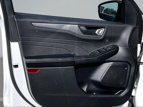 Used 2023 Ford Escape Active image 20