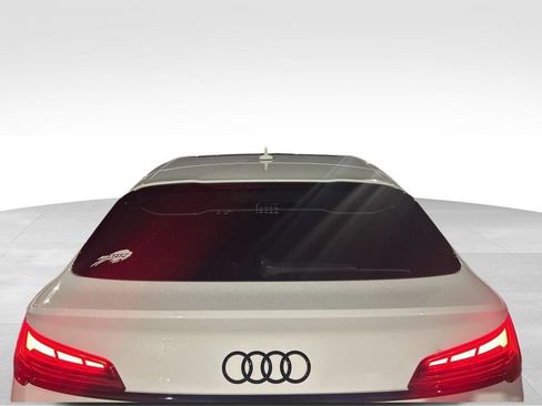 Used 2022 Audi SQ5 Premium Plus image 4