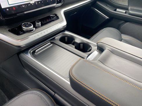 New 2026 Ford Expedition Tremor image 16