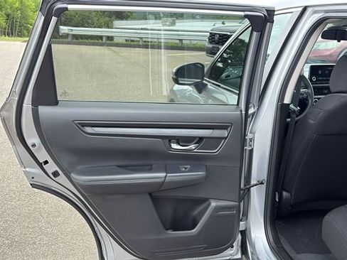 Used 2023 Honda CR-V EX image 23