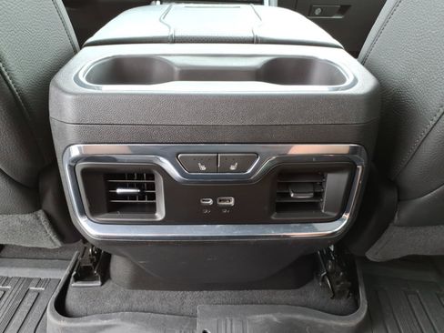 Used 2024 GMC Sierra 3500 Denali AWD/4WD image 16