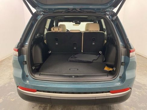 New 2026 Jeep Grand Cherokee Limited image 29