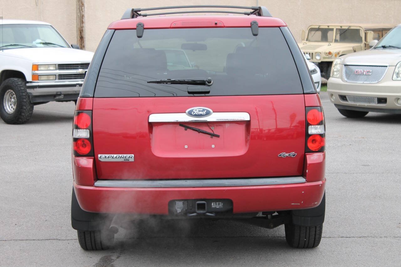 Used 2008 Ford Explorer XLT AWD/4WD image 7