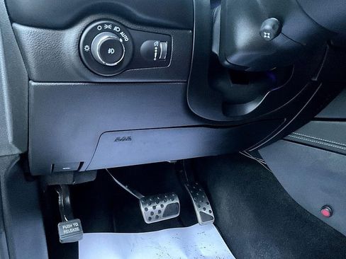 Used 2022 Dodge Durango SRT w/ Black Package image 21