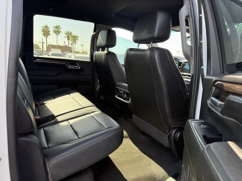 Used 2024 Chevrolet Silverado 2500 LT image 21