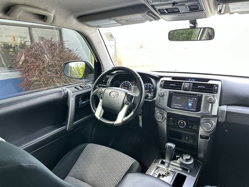 Used 2018 Toyota 4Runner SR5 image 27