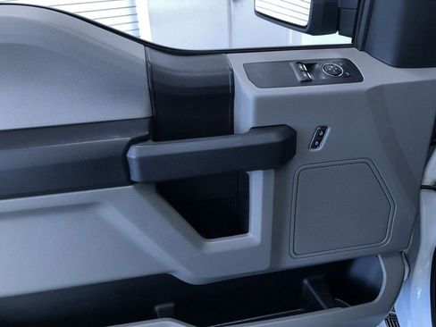 Used 2020 Ford F150 XL w/ Equipment Group 101A Mid image 18