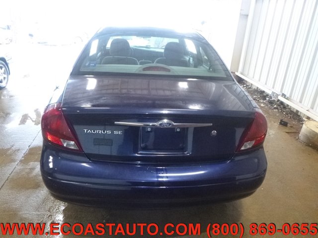 Used 2001 Ford Taurus SE FWD image 6