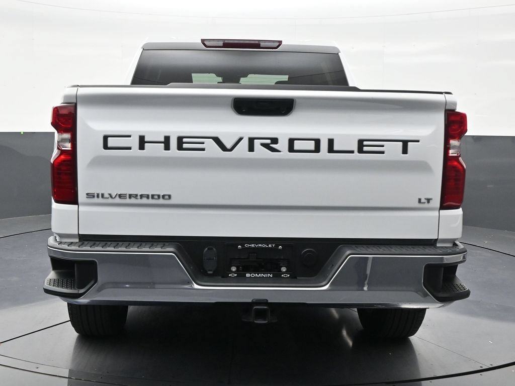 Used 2024 Chevrolet Silverado 1500 LT RWD image 4