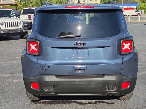 Certified 2023 Jeep Renegade Latitude AWD/4WD image 5