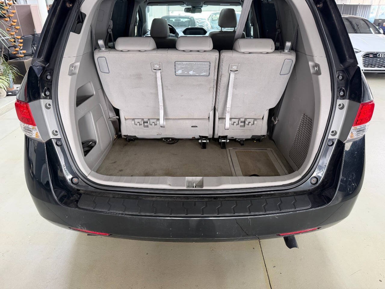 Used 2014 Honda Odyssey EX-L image 9
