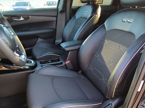 Certified 2023 Kia Forte GT-Line w/ GT-Line Technology Package image 20