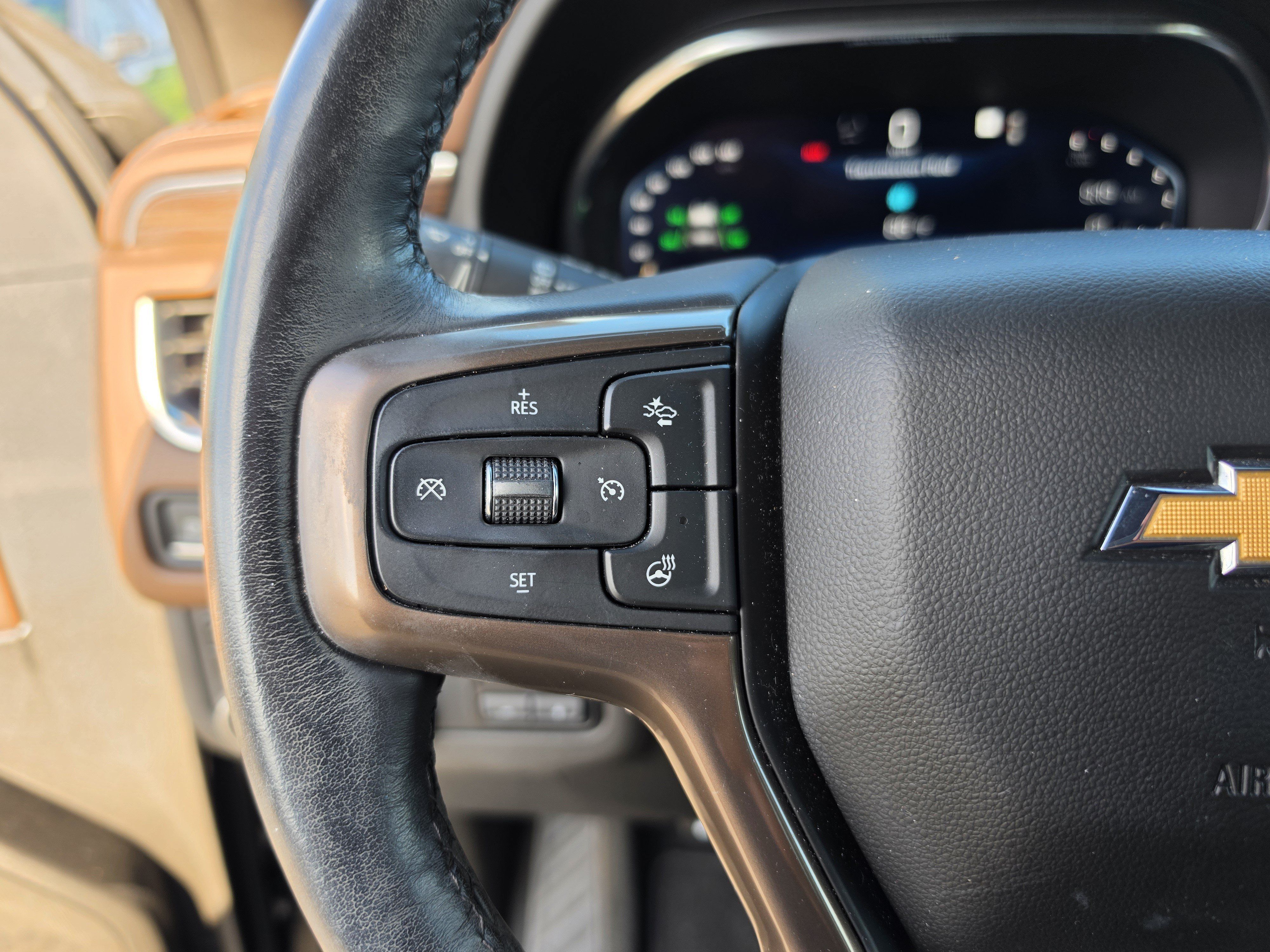 Certified 2022 Chevrolet Tahoe High Country w/ Premium Package AWD/4WD image 21