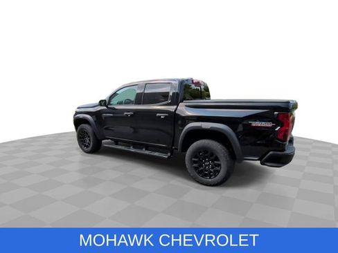 Certified 2023 Chevrolet Colorado Trail Boss w/ Technology Package AWD/4WD image 7