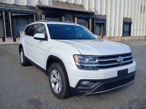Used 2018 Volkswagen Atlas SE AWD/4WD image 2