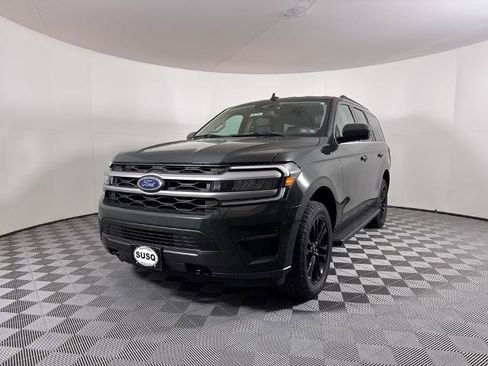 Certified 2022 Ford Expedition XLT image 17