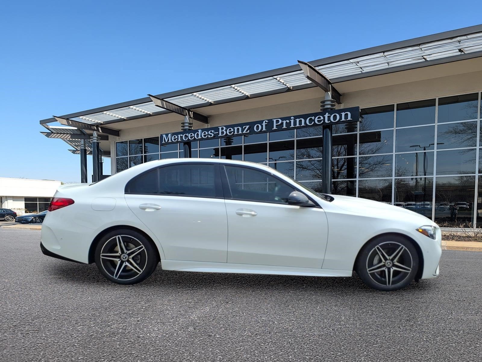 Certified 2023 Mercedes-Benz C 300 4MATIC Sedan image 2