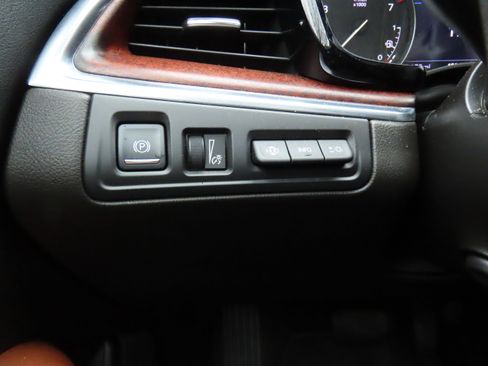 Used 2022 Cadillac XT5 Premium Luxury w/ Technology Package image 41