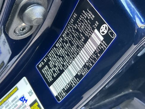 Used 2024 Toyota Corolla LE image 34