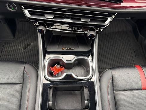 Used 2024 Chevrolet Traverse RS w/ LPO, Floor Liner Package AWD/4WD image 20