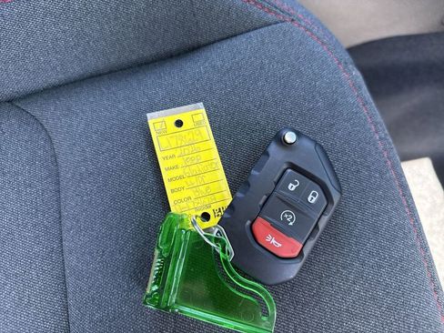 New 2026 Jeep Gladiator Rubicon AWD/4WD image 28